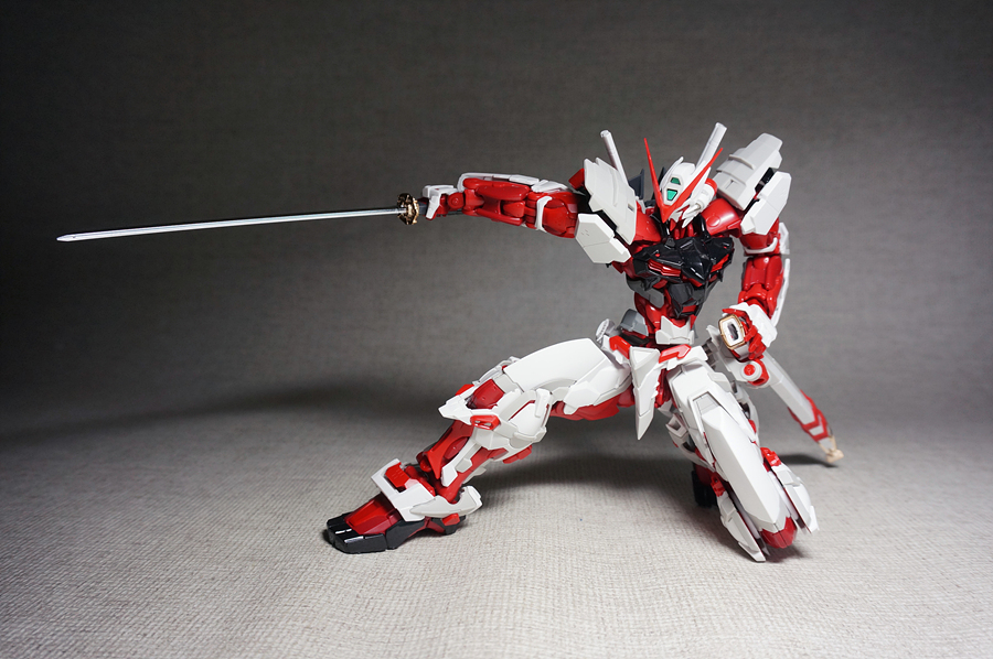 하이레졸루션 건담 아스트레이 레드프레임_66.jpg