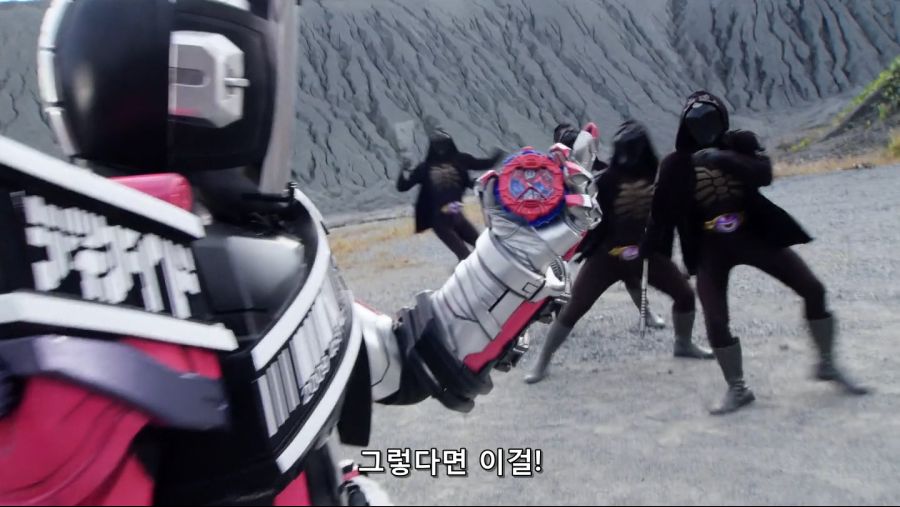 [THISFILEHASNOSUBS] Kamen Rider Zi-O - 14 [84B81522].mkv_20181209_192441.961.jpg