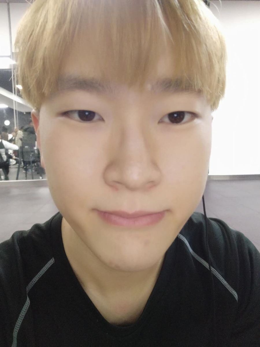 중국에서 머리를 잘라 봤습니다