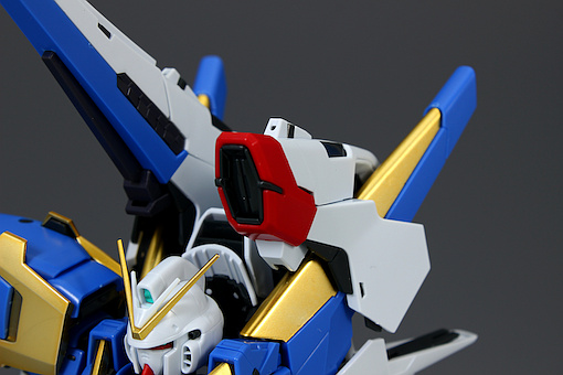 MG V2 어설트 버스터 건담 Ver.Ka 해외 리뷰 3 (스크롤 주의)_72.jpg