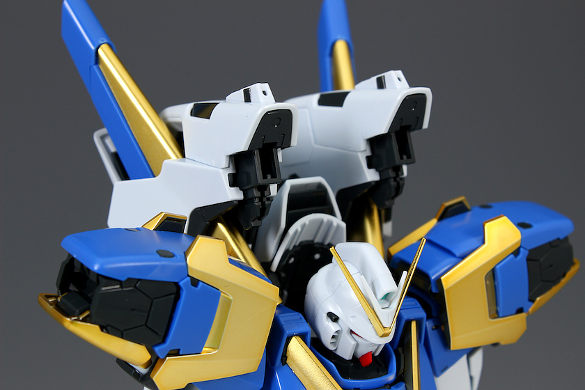 MG V2 어설트 버스터 건담 Ver.Ka 해외 리뷰 3 (스크롤 주의)_121.jpg