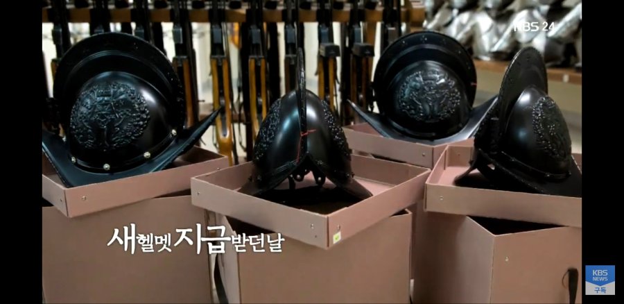 바티칸 근황.jpg (feat. 스위스 근위병)_6.jpg