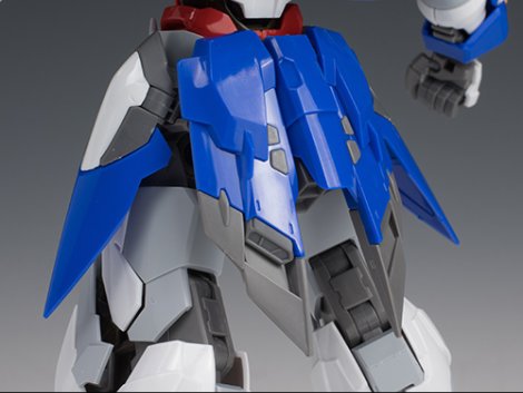 hrm_winggundamew032.jpg