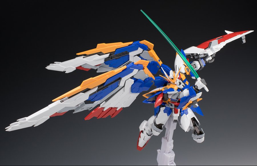 hrm_winggundamew065.jpg