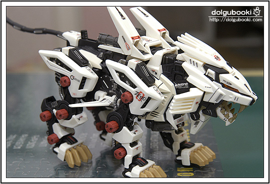 T_Liger Zero_004.jpg