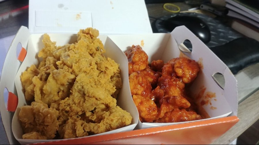 멕시카나 순살 반반 치킨 8300원