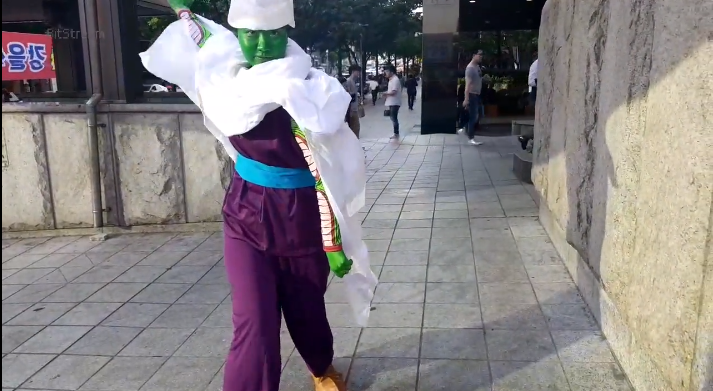 피콜로 코스프레_2.png