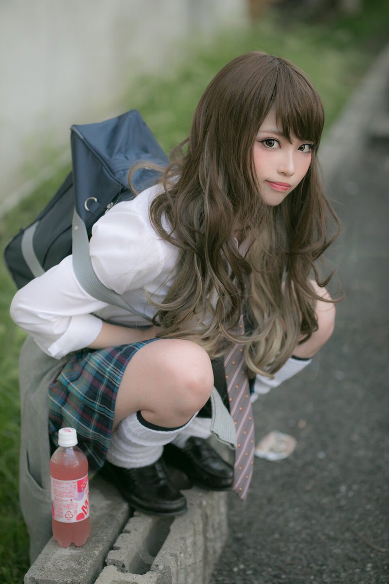 일본의 E컵 코스녀.jpg_3.jpg