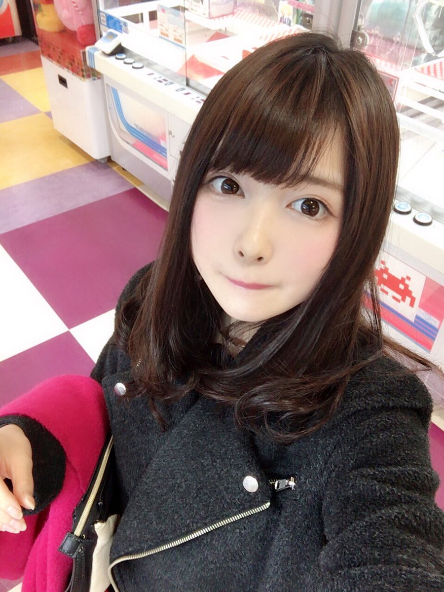 일본의 E컵 코스녀.jpg_30.jpg