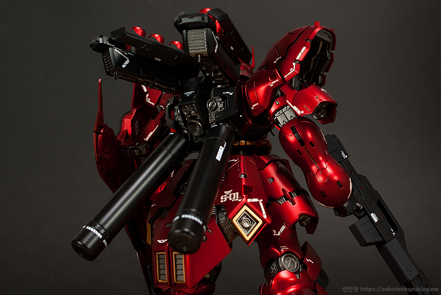 sazabi_13.jpg