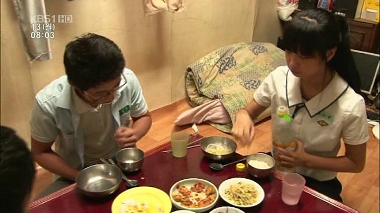 여동생 있으신 분들 질문 진짜 이런 대접 받습니까?_3.jpg