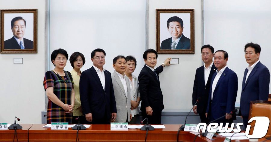 누가 노무현을 죽였다고?_2.jpg