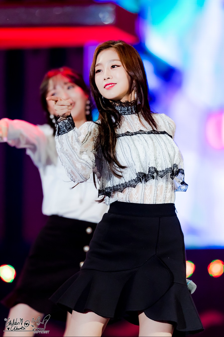 러블리즈 20190516 성주행사 by Golden_warmth 61 지수.png