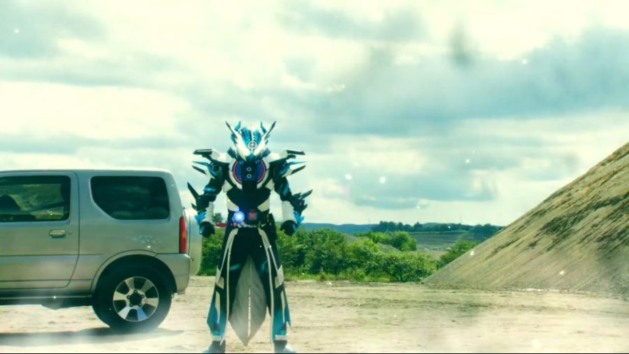 Kamen Rider Build - Build New World [Kamen Rider Cross-Z][V-Cinext][WEB-DL][720p][830DF167].mkv_20190618_150624.301.jpg