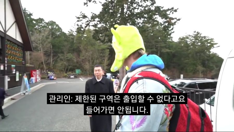 자1살한 시신앞에서 비웃으며 촬영하고 모자이크 안하고 그대로 올린 유튜버.jpg_25.png