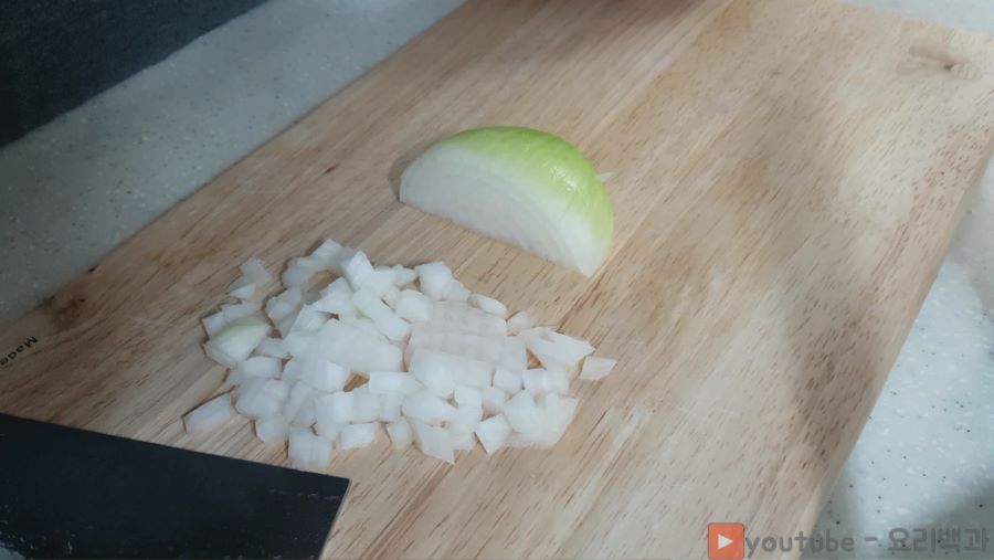 모닝빵 맛있게 먹는 법_2.jpg