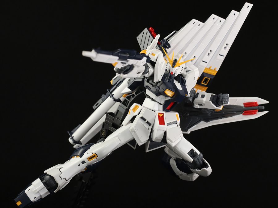 RG 뉴 건담 review 38.jpg