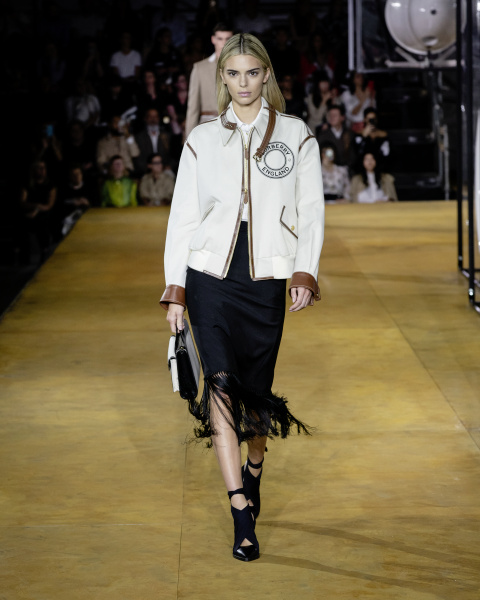 Burberry Spring_Summer 2020 Collection - Look 3.jpg