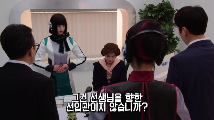 f6aa6ca2-e291-11e9-8ec8-48df37269fd0.mp4_000707582.png