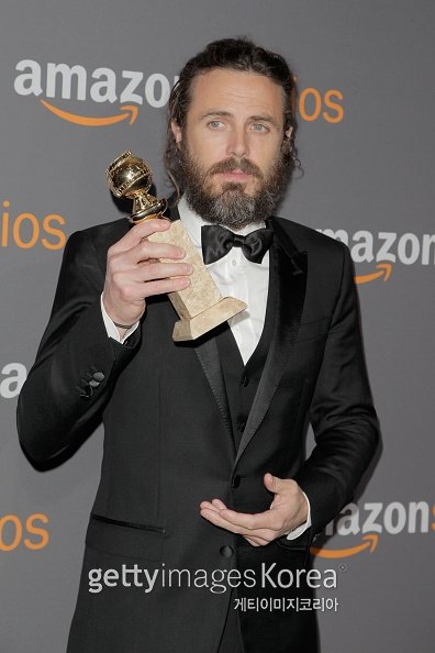 여초에서 퍼지고 있는 호아킨 피닉스 성범죄자설_1.jpg