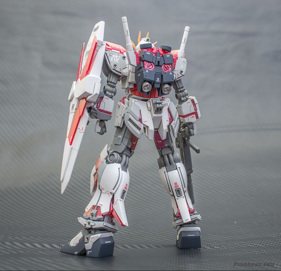 [HG]RX-9_C NARRATIVE GUNDAM C-PACK_008.jpg