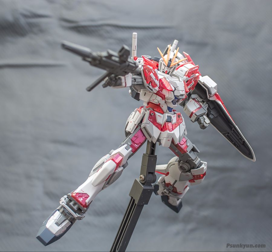 [HG]RX-9_C NARRATIVE GUNDAM C-PACK_019.jpg