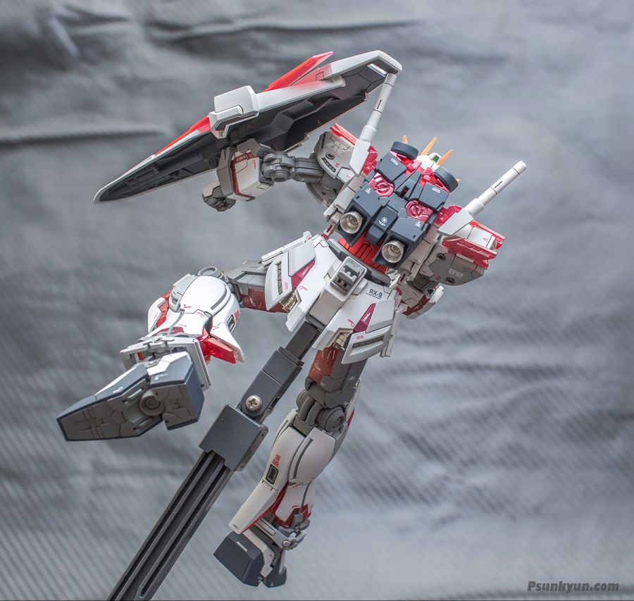 [HG]RX-9_C NARRATIVE GUNDAM C-PACK_027.jpg