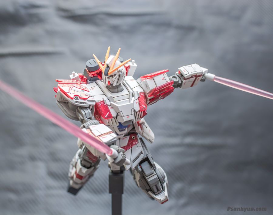 [HG]RX-9_C NARRATIVE GUNDAM C-PACK_029.jpg