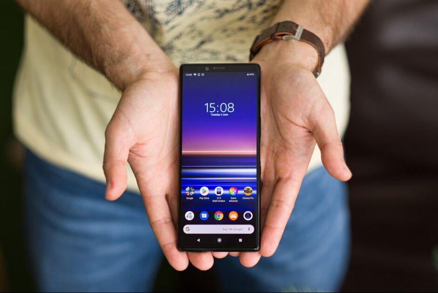 Sony-smartphone-shipments-reach-all-time-low-as-Xperia-1-shows-no-impact.jpg