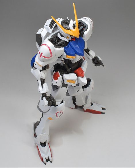 MG 건담 발바토스 1/100 프레임&본체 집중 비교 리뷰_8.jpg