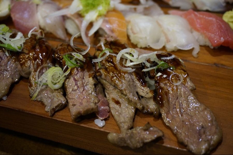 rib-eye-sushi-638996_960_720.jpg