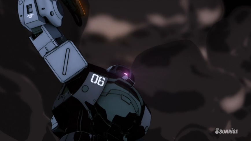 [HorribleSubs] Mobile Suit Gundam The Origin - 04 [720p].mkv_20200201_025143.299.jpg