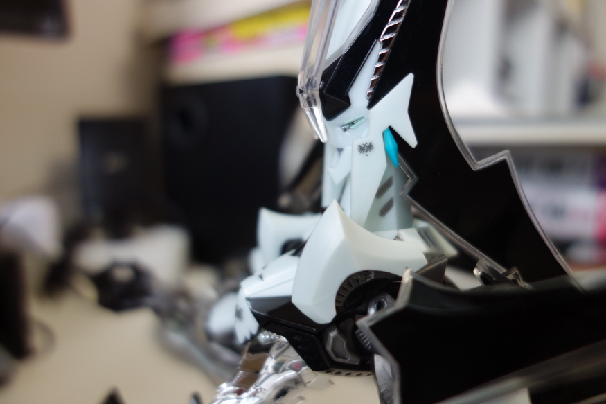 고딕메이드 카이제린 (feat. 뉴건담)_6.jpg