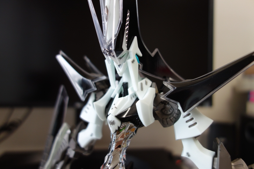 고딕메이드 카이제린 (feat. 뉴건담)_28.jpg