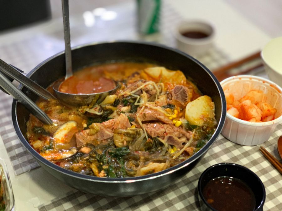 집에서 감자탕 먹었습니다 분당 서현 서울24시감자탕해장국