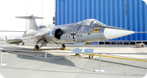 Laptick2_F 104 Starfighter.png
