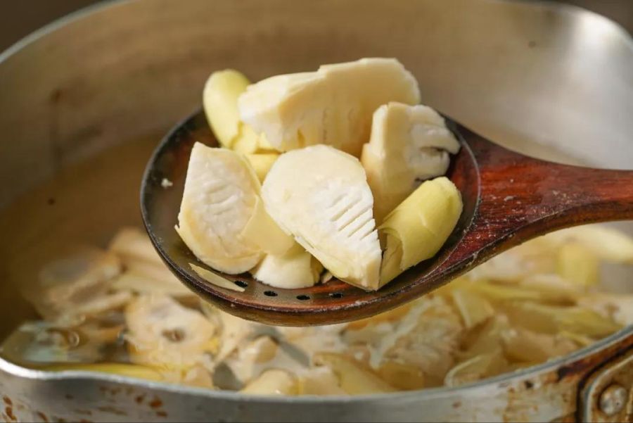 중국인이 만드는 죽순 닭찜🍗 (8.63MB)_2.jpg