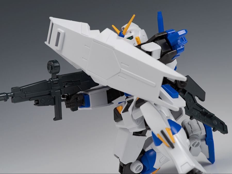 HGUC 1/144 건담 4호기 해외 리뷰_52.jpg