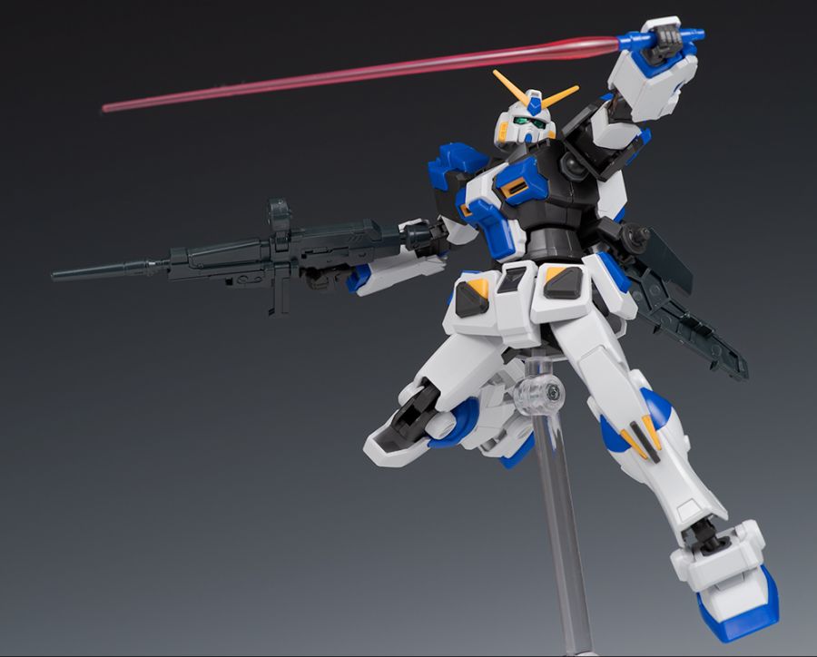 HGUC 1/144 건담 4호기 해외 리뷰_54.jpg