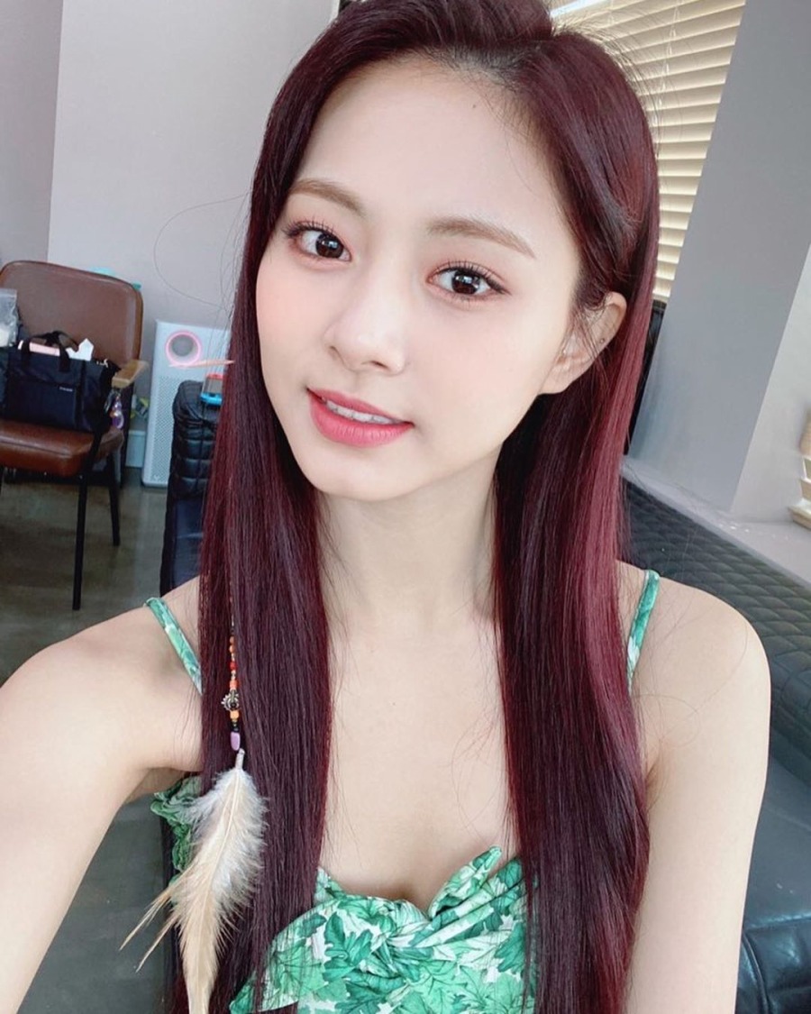 twicetagram_20200602_25.jpg