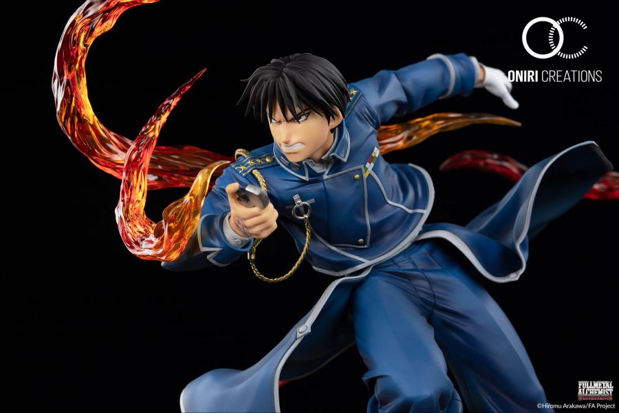 Roy-Mustang-Statue-Oniri-Creations11.jpg