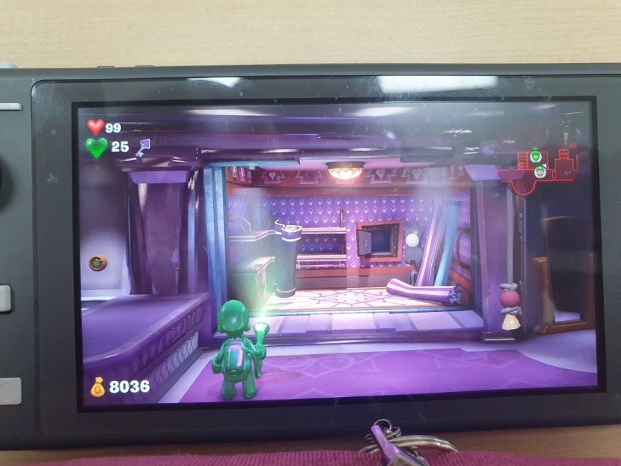 3층 하트방에서 발광하는 카페트_1.jpg