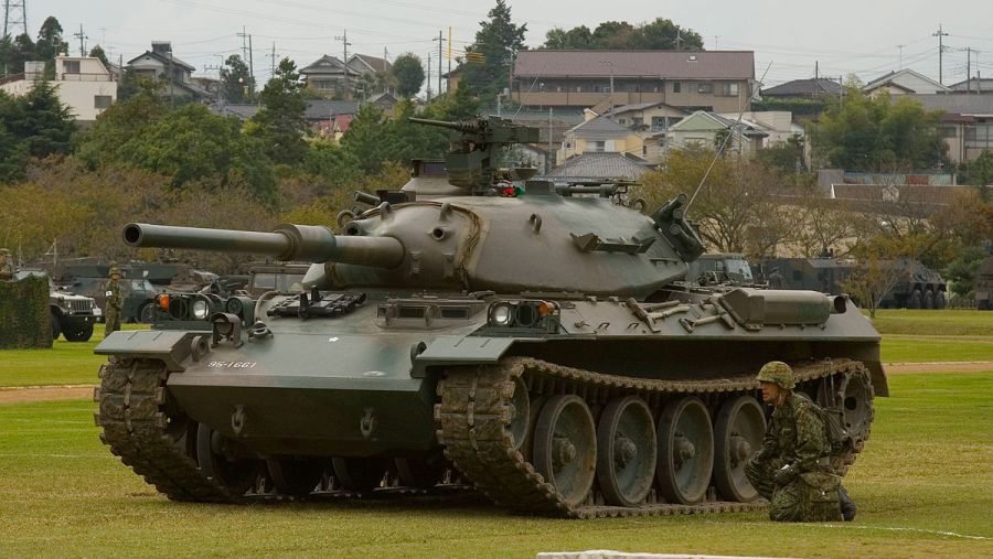 1200px-Japanese_-_Type_74_tank_-_2.jpg