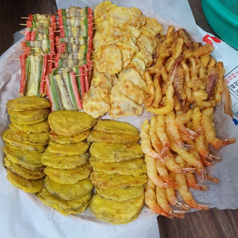 가족 친척들과 같이제사 음식 만들었습니다