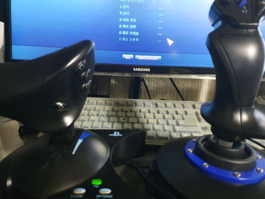 스팀에서 트러스트마스터 호타스_3.jpg