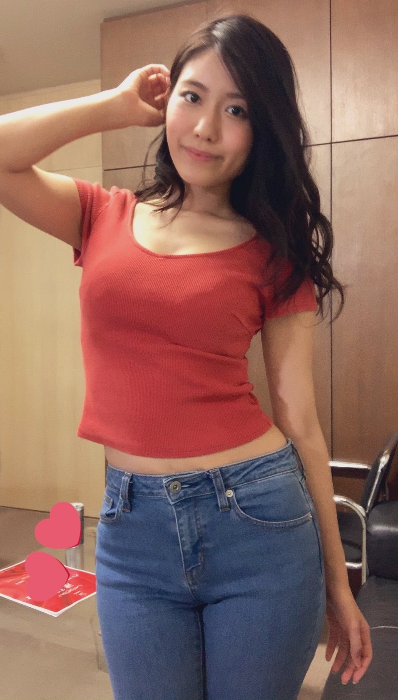 제일 예쁜건 아닌데 분명 아닌데..._4.jpg