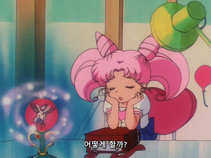 [미소녀 전사 세일러 문] 어린 여자아이를 말의 눈으로 바라보는 자_18.jpg