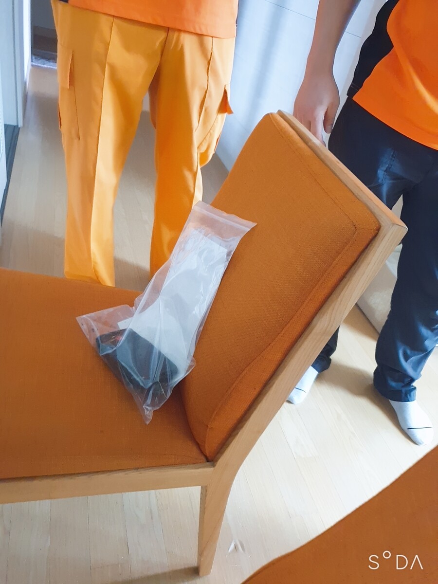 보조 배터리 터진_1.jpg