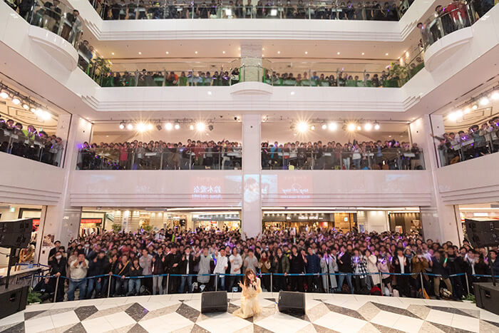 아이냐 데뷔 앨범「ring A ring」발매 기념 라이브&하이터치회 레포트!_9.jpg