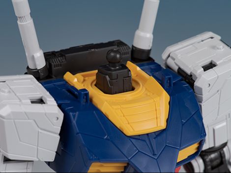 bandai_rx78f00015.jpg